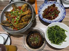 -三湘四水正宗湘菜(君峰路店)