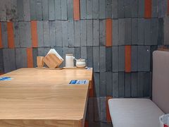 -巴黎春天(陕西路店)