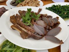 -乌文新澄海卤鹅店