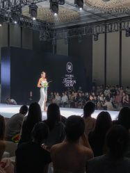 -Renee芮亦婚纱(原丽莎)