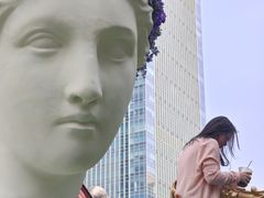 -中航城君尚购物中心