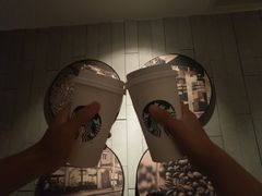 -星巴克臻选(深圳金光华店)