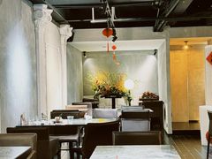 -LESCEDARS Brasserie Bistro香柏树