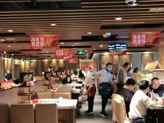 -海底捞火锅鲜切牛肉主题店(长寿路店)