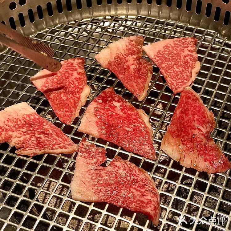 我要吹爆这家满腹烧肉‼️高级和牛自助