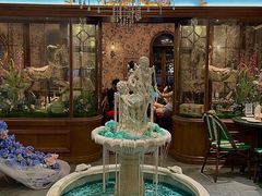 -秘密旅行Bonjour(黑金冠 江南西店)