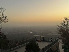 -紫金山山顶公园