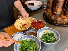 -曾笼笼牛肉饼