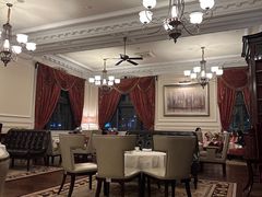 -Salon de Ville浦江汇(上海外滩华尔道夫酒店店)