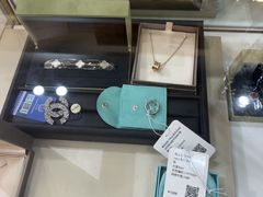 -六六奢品·vintage中古·回收二手奢侈品包包手表首饰(环球港店)