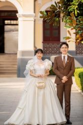 -雪中彩影婚纱摄影·微光艺术中心