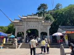 -灵岩山风景区