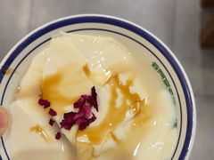 -云阿蛮云南生烫牛肉米线(奉贤路店)