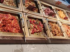 -山焱·炭火自助烤肉(周浦万达店)