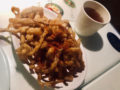 -新大咀港式茶餐厅(宝山万达店)