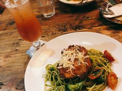 -SISTERS BAR RESTAURANT川意酒馆(嘉善老市H楼店)