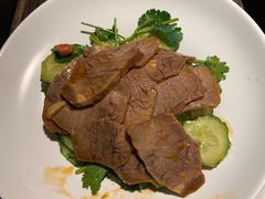 -胖哥俩肉蟹煲(华贸店)