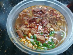 -覃肥叔桂林米粉(粮道街店)