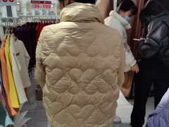 -王府井奥莱临潼小镇(临潼店)