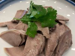 白切门腔-侬佳蒸菜馆(听潮店)