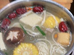 -呷哺呷哺 黄金牧场 (新中关购物中心店)