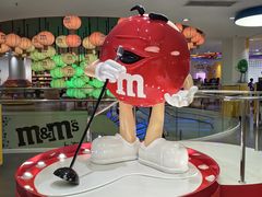 -m豆巧克力世界(上海世茂广场店)