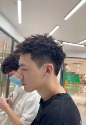 点击看大图 -辛格·潮沙龙