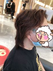 -一東造型烫发染发