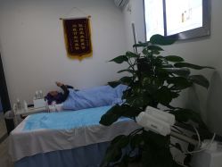 -蕾特恩专业祛痘·皮肤管理