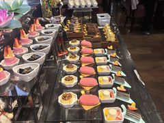-三英温泉度假酒店-自助餐厅
