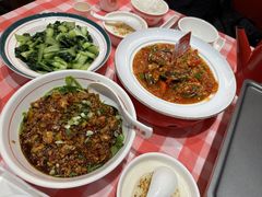 -辣小鲜·南昌大排档(船山路店)