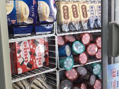 -全家便利店(襄阳南路店)