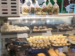 -上海哈尔滨食品厂(合生汇店)