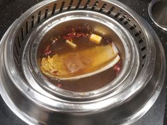 -钱小主·自助回旋烤肉火锅餐厅(东方新天地店)