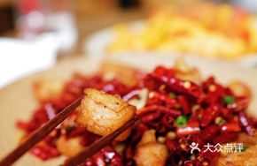 Handcrafted Dried Chicken Skin and Shrimp Rolls
