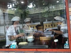 -公园饭店