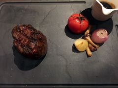 -恰餐厅及酒吧 CHAR Bar & Grill (北京丽都皇冠假日店)