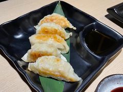 -万岁料理回转寿司(华贸店)