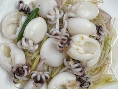 白灼墨鱼仔-美食店(华贵路店)