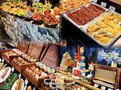 -雍容荟帝王蟹活龙虾展台自助(IFS黑金店)