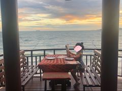 -卷心菜和避孕套餐厅(Pattaya)