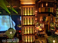 -临界音乐酒馆·小龙虾·江湖菜(华熙LIVE·鱼洞店)