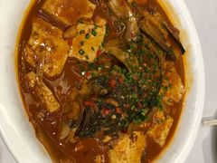 乾隆鱼头-乾隆美食·本帮菜(黄河路店)