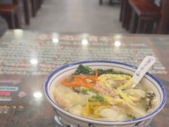 -长人馄饨铺(解放街店)