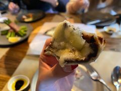 黑松露披萨-Carbon莫卡哆·意大利复古集市餐厅(杭州大厦店)