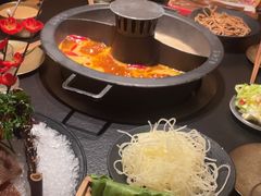 -晓宇重庆火锅(西安荟聚店)