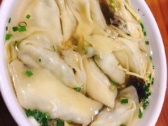 -周素珍湖州大馄饨(直戒坛寺巷店)