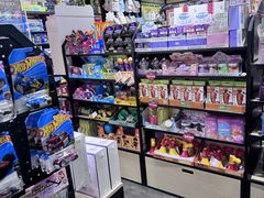 -潮品挚尚(龙湖长楹天街店)