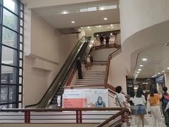 -香港大学