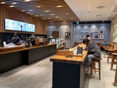-星巴克(广州百信广场东区店)